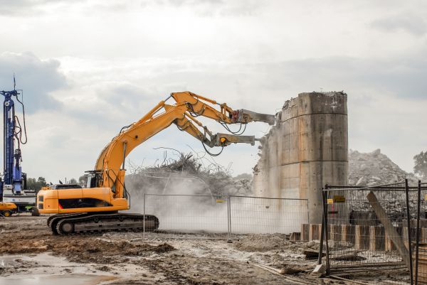 Silo Demolition in Fort Myers