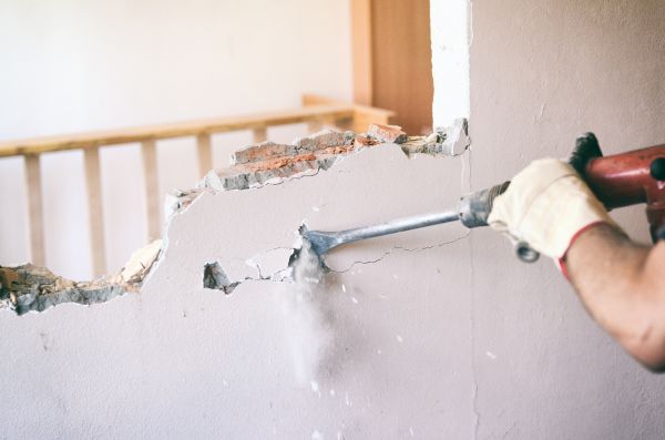 Concrete Wall Removal in Fort Myers